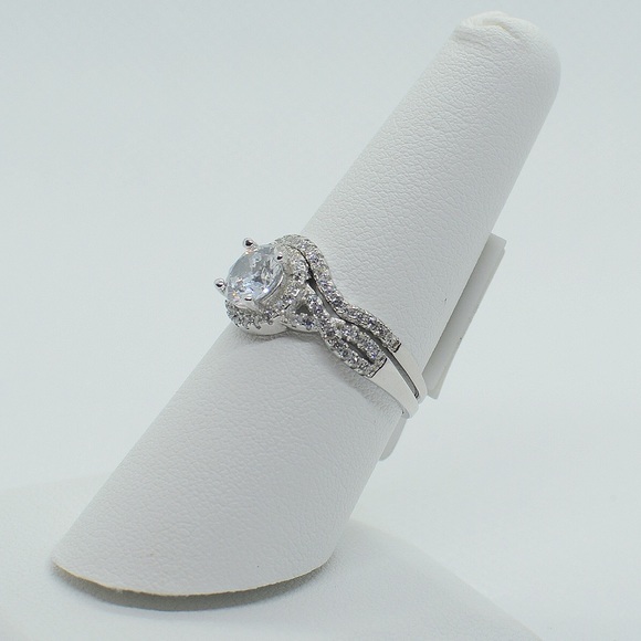 .925 Sterling Silver Prong Wedding Ring Set - Picture 2 of 4